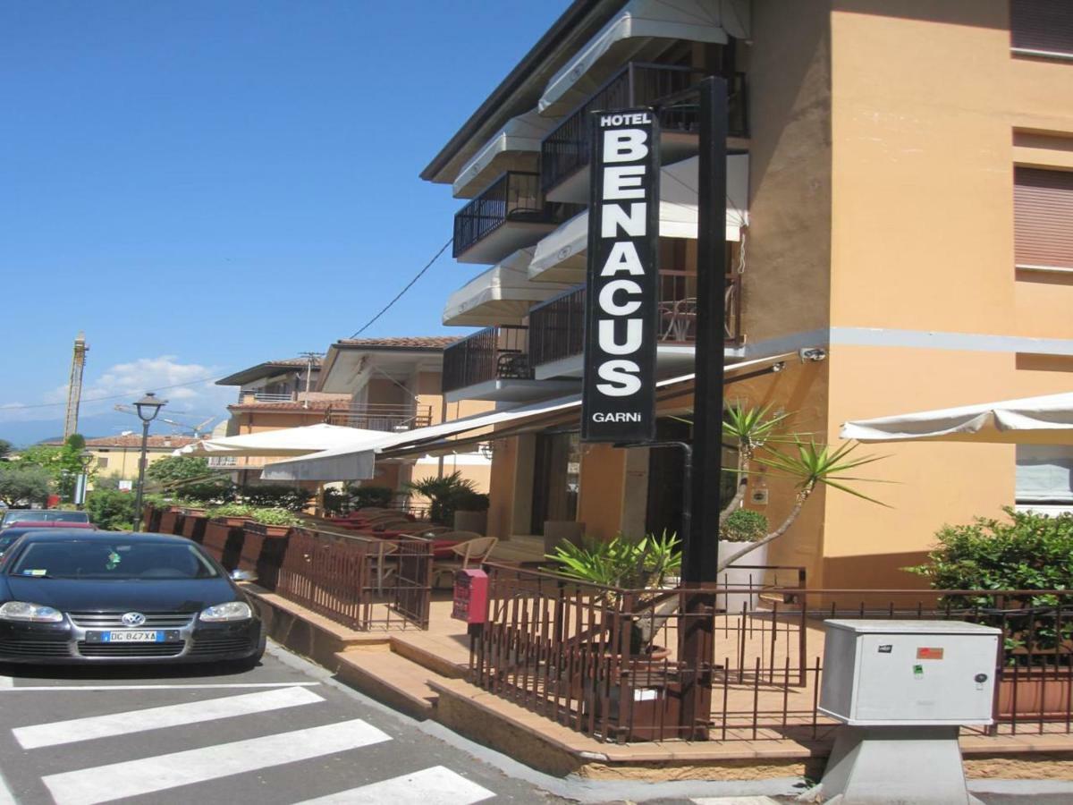 Hotel Benacus Bardolino Exterior photo